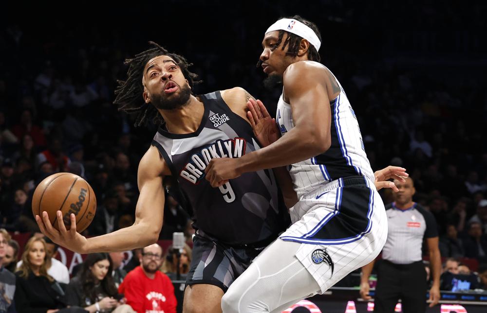 能在挡拆中 能在挡拆中