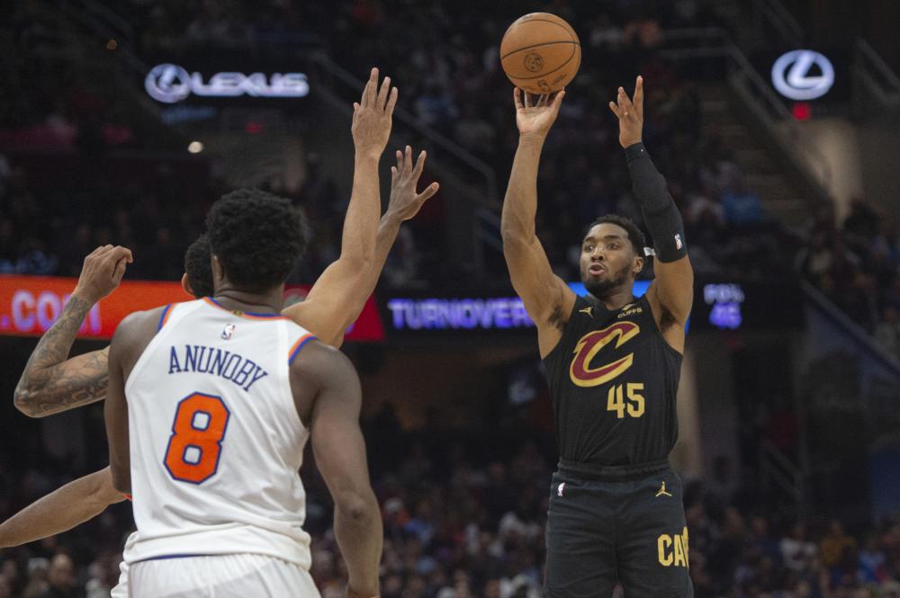 引人注目的 引人注目的